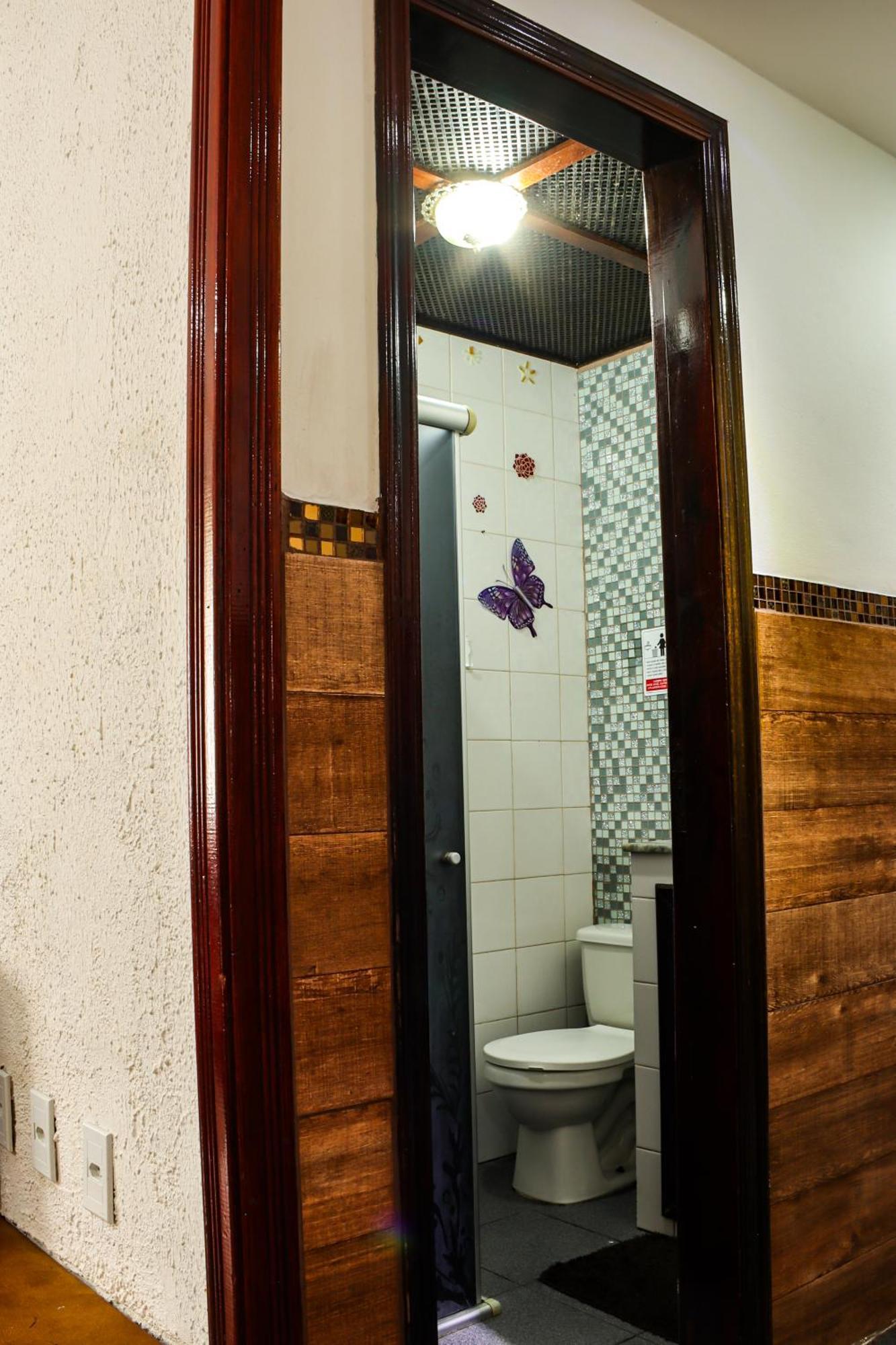 Recanto Da Arvore Suites E Cafe Арраял-ду-Кабу Екстер'єр фото